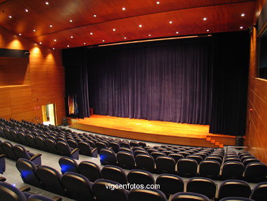 AUDITORIUM OF SOCIAL CENTER CAIXANOVA