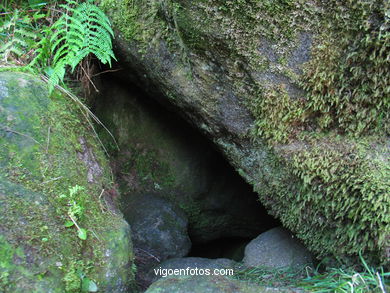 CUEVAS DEL FOLÓN - CORUXO (Vigo)