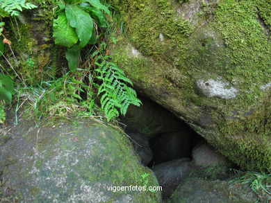 GRUTAS DO FOLÓN - CORUXO (Vigo)