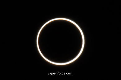 ECLIPSE- ANNULAR SOLAR ECLIPSE - 3 OCTOBER 2005 - SPAIN