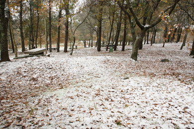 NIEVE EN VIGO. PAISAJES NEVADOS. CUVI Y MONTAÑA.