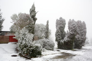 NIEVE EN VIGO. PAISAJES NEVADOS. CUVI Y MONTAÑA.