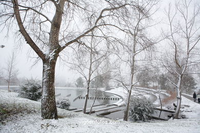 NIEVE EN VIGO. PAISAJES NEVADOS. CUVI Y MONTAÑA.