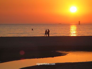 SUNSET & SUNRISE. VIGO BAY. SEA AND LANDSCAPES. AMERICA BEACH