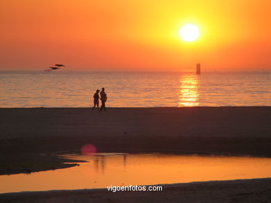 SUNSET & SUNRISE. VIGO BAY. SEA AND LANDSCAPES. AMERICA BEACH