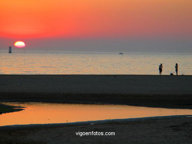 SUNSET & SUNRISE. VIGO BAY. SEA AND LANDSCAPES. AMERICA BEACH