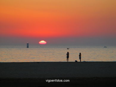 SUNSET & SUNRISE. VIGO BAY. SEA AND LANDSCAPES. AMERICA BEACH