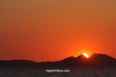 SUNSET & SUNRISE. VIGO BAY. SEA AND LANDSCAPES. SAMIL