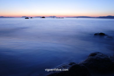 SUNSET & SUNRISE. VIGO BAY. SEA AND LANDSCAPES. FUESTE BEACH