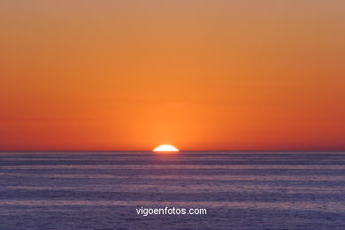 SUNSET & SUNRISE. VIGO BAY. SEA AND LANDSCAPES. OPEN SEA