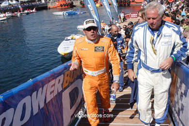 POWERBOAT P1 - AMBIENTE DA COMPETIÇÃO EM VIGO