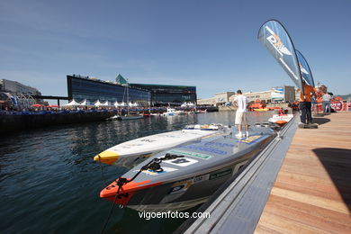 POWERBOAT P1 - AMBIENTE DA COMPETIÇÃO EM VIGO