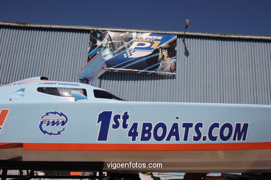 POWERBOAT P1 - AMBIENTE DA COMPETIÇÃO EM VIGO