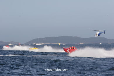 FORMULA 1 DO MAR - POWERBOAT P1 - CARREIRA SUPERSPORT