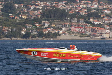 FORMULA 1 DO MAR - POWERBOAT P1 - CARREIRA SUPERSPORT