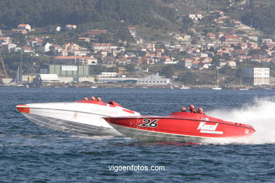 FORMULA 1 DO MAR - POWERBOAT P1 - CARREIRA SUPERSPORT