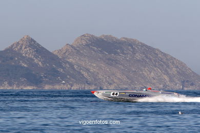 POWERBOAT P1 - CARRERA SUPERSPORT VIGO.