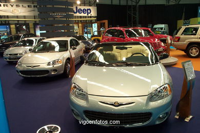 COCHES: SALÓN DEL AUTOMÓVIL 2002