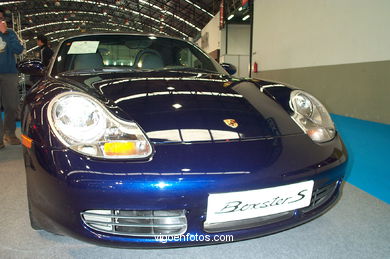 COCHES: SALÓN DEL AUTOMÓVIL 2002