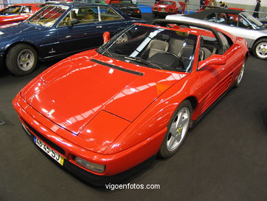 FERRARI F40, PORCHE 911,... CARROS: SALÃO DO AUTOMÓVEL 2003