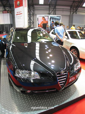 CARROS: SALÃO DO AUTOMÓVEL 2004