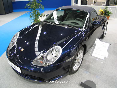 CARROS: SALÃO DO AUTOMÓVEL 2004