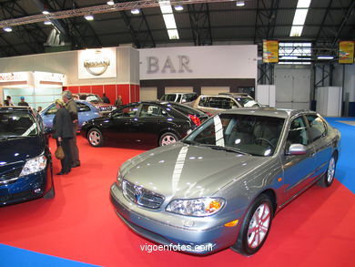 CARROS: SALÃO DO AUTOMÓVEL 2004