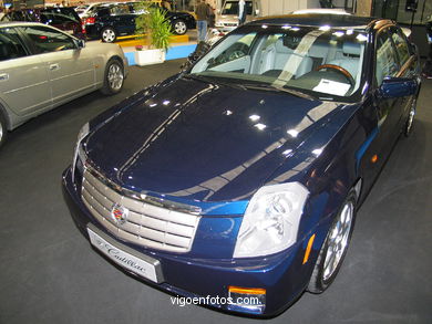 CARROS: SALÃO DO AUTOMÓVEL 2004