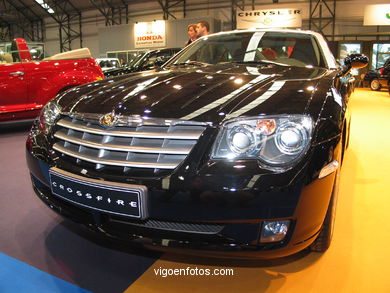 CARROS: SALÃO DO AUTOMÓVEL 2004