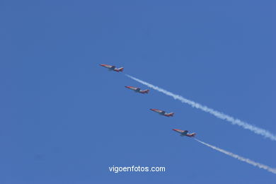 AGUILA TEAM. AIRSHOW 2006. VIGO (SPAIN)