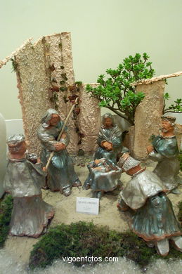 BELENES DE NAVIDAD. CONCURSO DE CAIXANOVA 2002