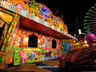 FOGOS ARTIFICIAIS E FEIRA DE BOUZAS - FESTAS DE BOUZAS 2004