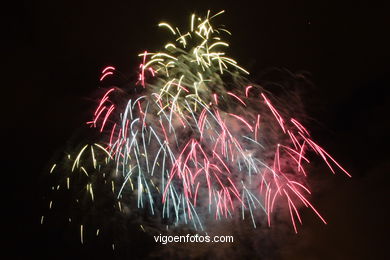 FUEGOS ARTIFICIALES Y FERIA DE BOUZAS - FIESTAS DE BOUZAS 2005