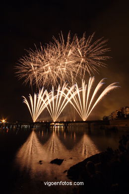 FOGOS ARTIFICIAIS E FEIRA DE BOUZAS - FESTAS DE BOUZAS 2005