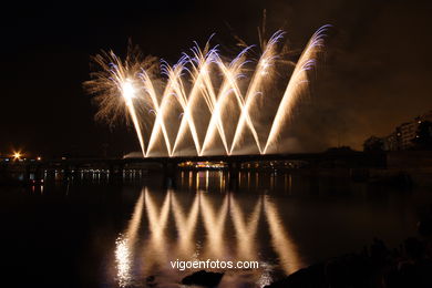 FUEGOS ARTIFICIALES Y FERIA DE BOUZAS - FIESTAS DE BOUZAS 2005