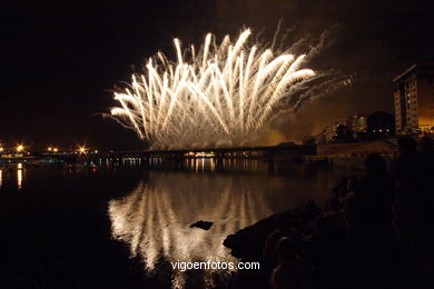 FUEGOS ARTIFICIALES Y FERIA DE BOUZAS - FIESTAS DE BOUZAS 2005