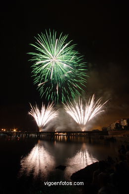 FUEGOS ARTIFICIALES Y FERIA DE BOUZAS - FIESTAS DE BOUZAS 2005