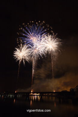 FIREWORKS AND CELEBRATIONS OF BOUZAS 2005