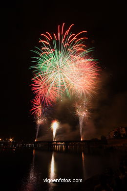 FUEGOS ARTIFICIALES Y FERIA DE BOUZAS - FIESTAS DE BOUZAS 2005