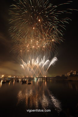 FOGOS ARTIFICIAIS E FEIRA DE BOUZAS - FESTAS DE BOUZAS 2006