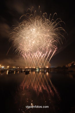 FUEGOS ARTIFICIALES Y FERIA DE BOUZAS - FIESTAS DE BOUZAS 2006