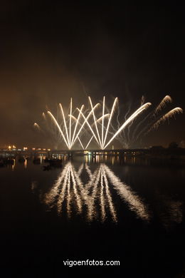 FUEGOS ARTIFICIALES Y FERIA DE BOUZAS - FIESTAS DE BOUZAS 2006