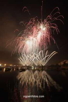 FOGOS ARTIFICIAIS E FEIRA DE BOUZAS - FESTAS DE BOUZAS 2006