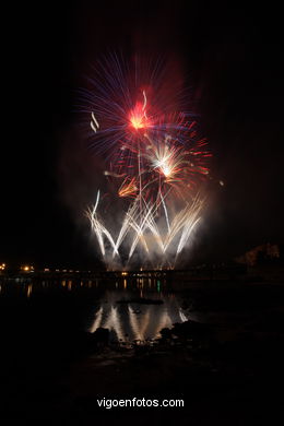 FIESTAS DE BOUZAS - FUEGOS ARTIFICIALES Y FERIA DE BOUZAS - FIESTAS DE BOUZAS 2008