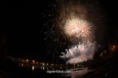 FIESTAS DE BOUZAS - FUEGOS ARTIFICIALES Y FERIA DE BOUZAS - FIESTAS DE BOUZAS 2008