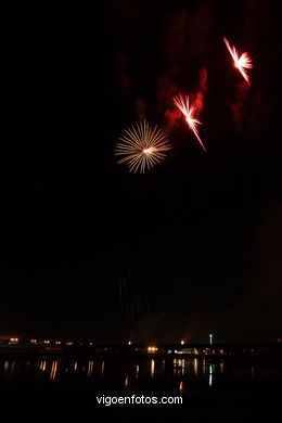 FIESTAS DE BOUZAS - FUEGOS ARTIFICIALES Y FERIA DE BOUZAS - FIESTAS DE BOUZAS 2008