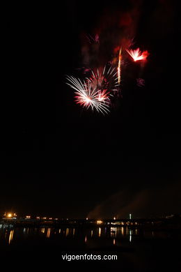 FIESTAS DE BOUZAS - FUEGOS ARTIFICIALES Y FERIA DE BOUZAS - FIESTAS DE BOUZAS 2008