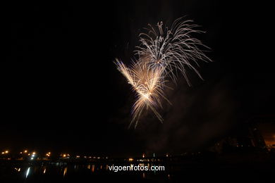 FIESTAS DE BOUZAS - FUEGOS ARTIFICIALES Y FERIA DE BOUZAS - FIESTAS DE BOUZAS 2008