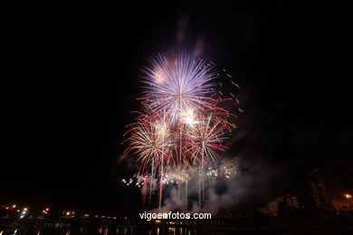 FIESTAS DE BOUZAS - FUEGOS ARTIFICIALES Y FERIA DE BOUZAS - FIESTAS DE BOUZAS 2008