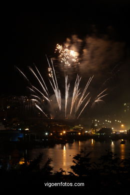 FIESTAS DE VIGO. BOUZAS 2009 - FUEGOS ARTIFICIALES Y FERIA DE BOUZAS - FIESTAS DE BOUZAS 2009